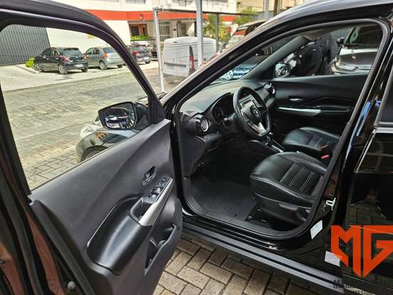 NISSAN-KICKS-1.6 16V FLEXSTART SV 4P XTRONIC NISSAN-KICKS-2016