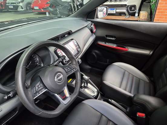 NISSAN-KICKS-2023