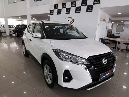 NISSAN-KICKS PLAY-2025