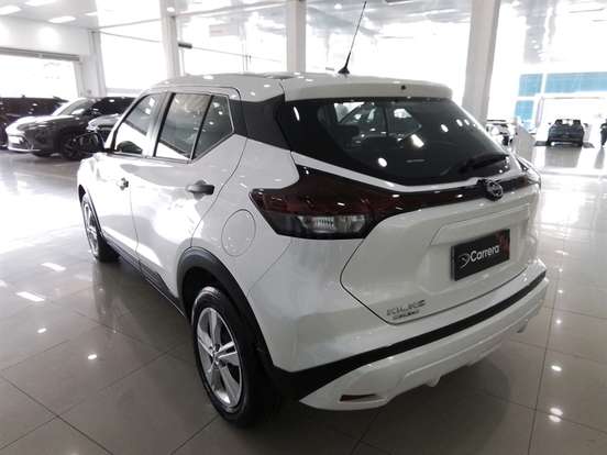 NISSAN-KICKS PLAY-2025