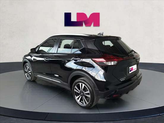 NISSAN-KICKS PLAY-2025