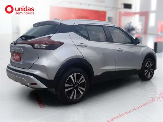 NISSAN-KICKS PLAY-2025