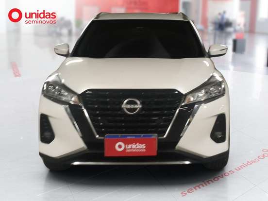 NISSAN-KICKS PLAY-2025