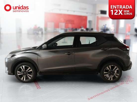NISSAN-KICKS PLAY-2025