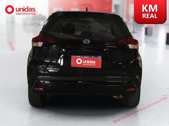 NISSAN-KICKS PLAY-2025