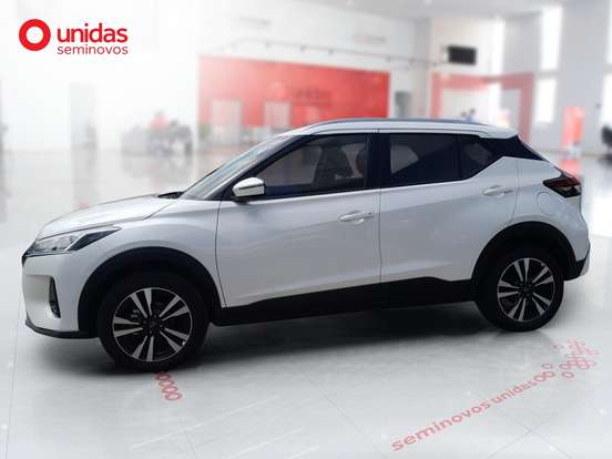 NISSAN-KICKS PLAY-2025