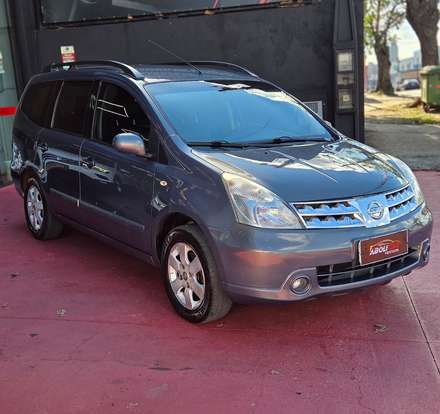 NISSAN-LIVINA-1.8 SL 16V FLEX 4P AUTOMÁTICO NISSAN-LIVINA-2011