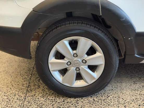 NISSAN-LIVINA-1.8 SL X-GEAR 16V FLEX 4P AUTOMÁTICO NISSAN-LIVINA-2014