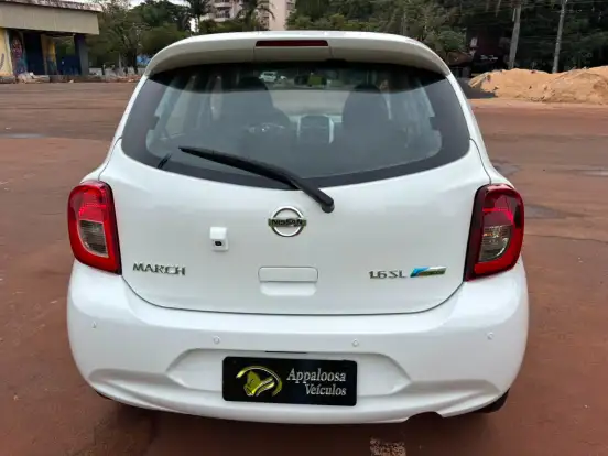NISSAN-MARCH-2017