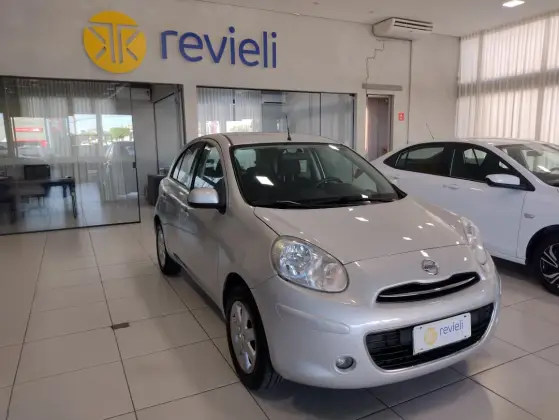 NISSAN MARCH 1.6 SV 16V FLEX 4P MANUAL