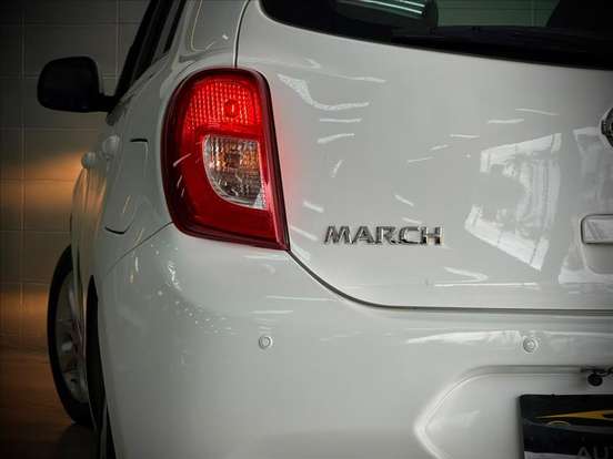 NISSAN-MARCH-2017