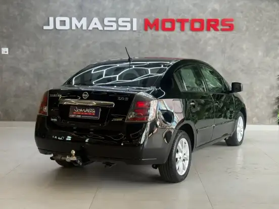 NISSAN-SENTRA-2011