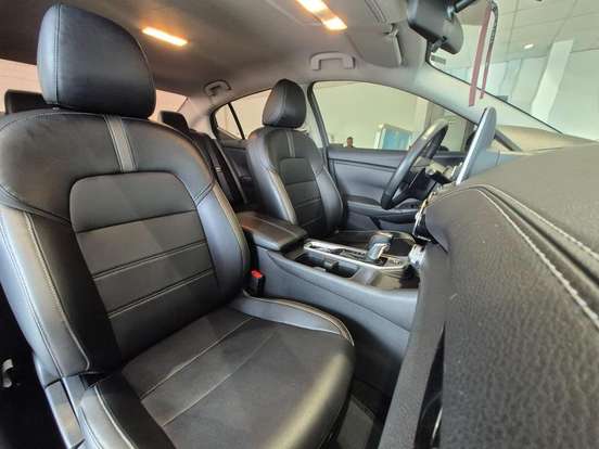 NISSAN-SENTRA-2024