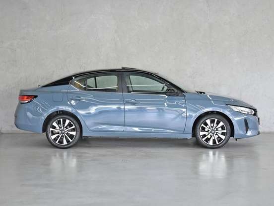 NISSAN-SENTRA-2025