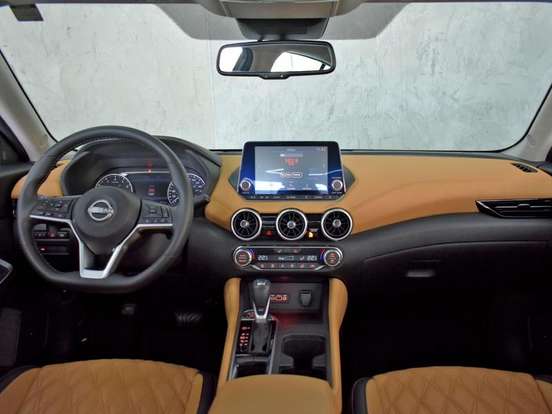 NISSAN-SENTRA-2025