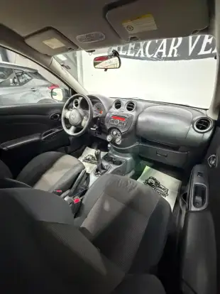 NISSAN-VERSA-2012