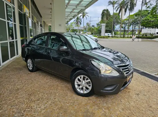 NISSAN-VERSA-1.6 16V FLEX SV 4P XTRONIC NISSAN-VERSA-2017
