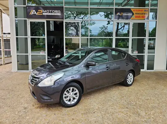 NISSAN-VERSA-1.6 16V FLEX SV 4P XTRONIC NISSAN-VERSA-2017