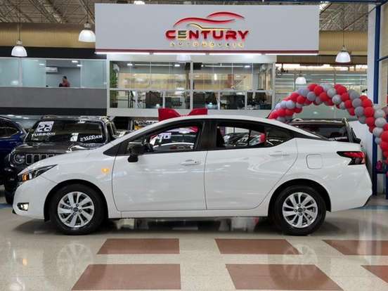 NISSAN-VERSA-2024