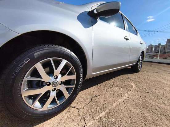 NISSAN-VERSA-1.6 16V FLEX SL 4P MANUAL NISSAN-VERSA-2015