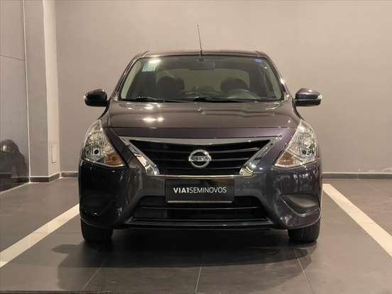NISSAN-VERSA-2019