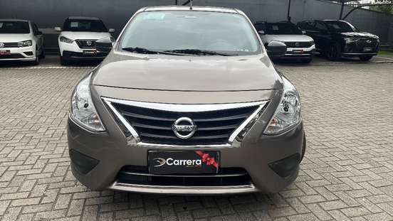 NISSAN-VERSA-2021