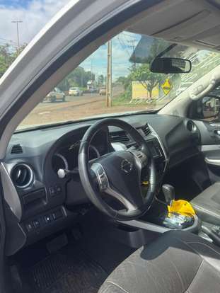 NISSAN-FRONTIER-2017