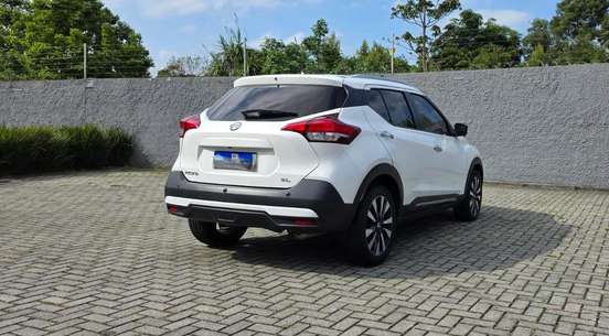 NISSAN-KICKS-2020