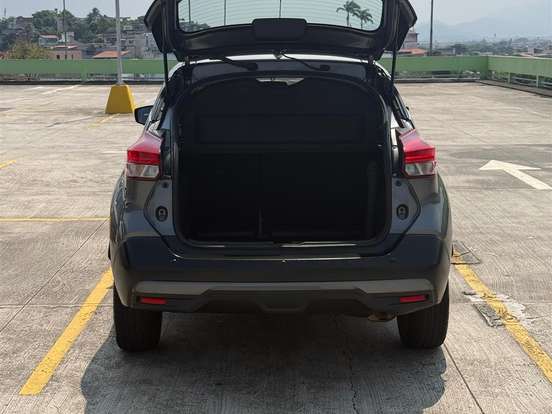 NISSAN-KICKS-1.6 16V FLEXSTART SL 4P XTRONIC NISSAN-KICKS-2016