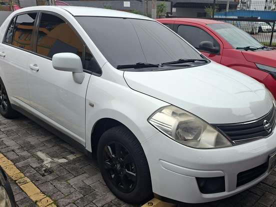 NISSAN-TIIDA-1.8 SEDAN 16V FLEX 4P MANUAL NISSAN-TIIDA-2011