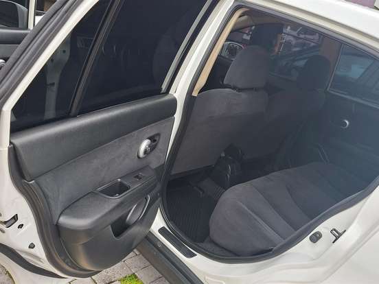NISSAN-TIIDA-1.8 SEDAN 16V FLEX 4P MANUAL NISSAN-TIIDA-2011