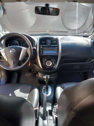 NISSAN-VERSA-2019