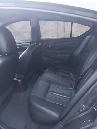NISSAN-VERSA-2019