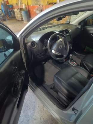 NISSAN-VERSA-2021
