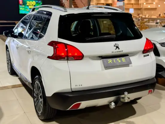 PEUGEOT-2008-2018
