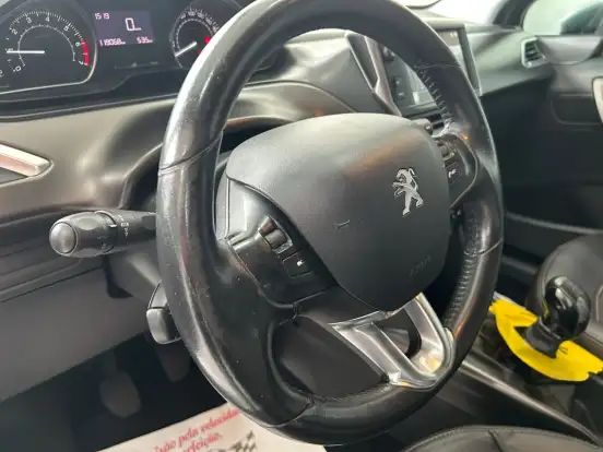 PEUGEOT-2008-2016