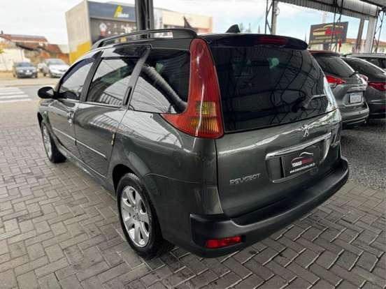 PEUGEOT-207-2009