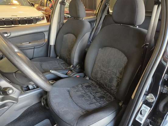 PEUGEOT-207-2010