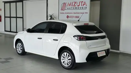PEUGEOT-208-2022