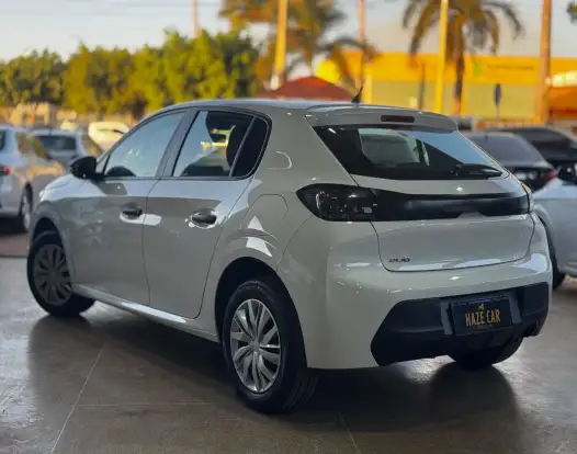 PEUGEOT-208-2023