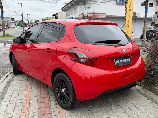 PEUGEOT-208-1.2 ALLURE 12V FLEX 4P MANUAL PEUGEOT-208-2017