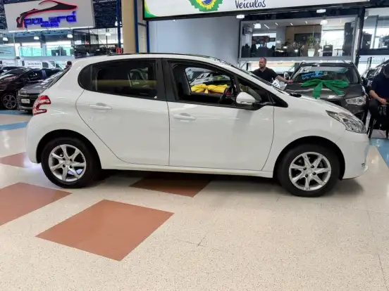 PEUGEOT-208-1.5 ALLURE 8V FLEX 4P MANUAL PEUGEOT-208-2014