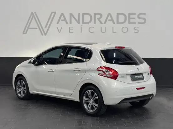 PEUGEOT-208-2014
