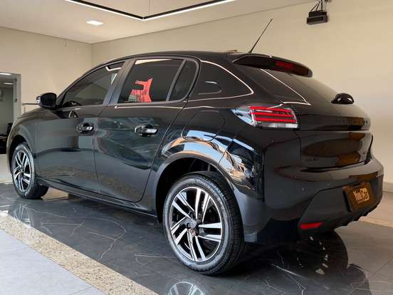 PEUGEOT-208-2025