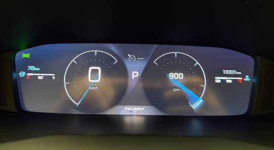 PEUGEOT-208-2025
