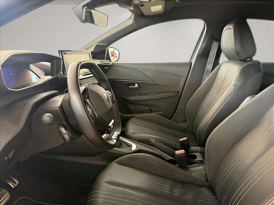 PEUGEOT-208-2024
