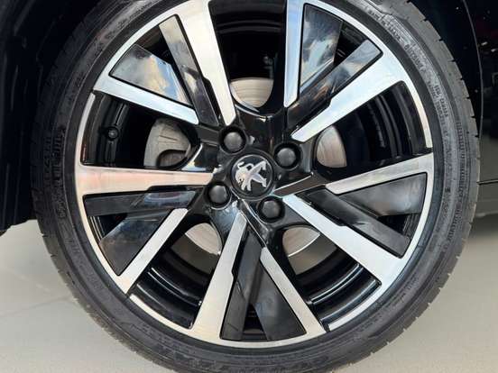 PEUGEOT-208-1.0 TURBO 200 FLEX STYLE CVT PEUGEOT-208-2023