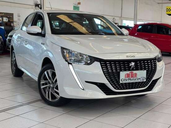 PEUGEOT-208-2022