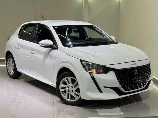 PEUGEOT-208-2021