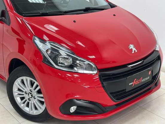 PEUGEOT-208-2020